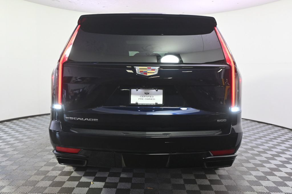 Certified 2024 Cadillac Escalade ESV Sport w/ Touring Package AWD/4WD image 5