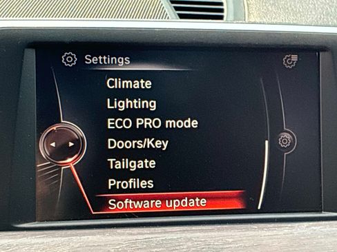 Used 2017 BMW X1 xDrive28i AWD/4WD image 38