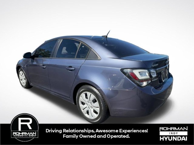 Used 2013 Chevrolet Cruze LS FWD image 6