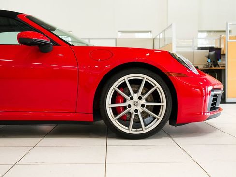 Used 2024 Porsche 911 Carrera S RWD image 19