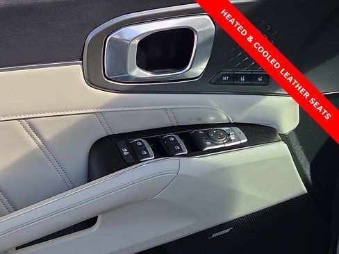 Used 2023 Kia Sorento SX Prestige image 14