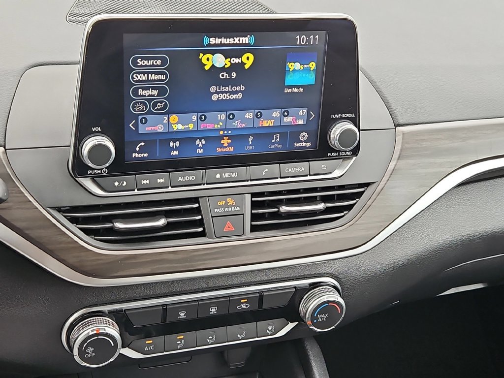 Used 2025 Nissan Altima 2.5 SV FWD image 19