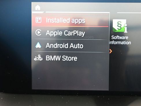 Used 2024 BMW Z4 M40i w/ Premium Package image 17