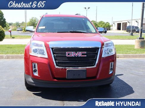 Used 2013 GMC Terrain SLT w/ Safety Package FWD image 4