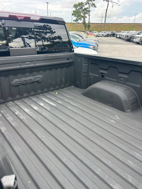Certified 2022 GMC Sierra 1500 AT4 w/ AT4 Premium Package AWD/4WD image 11