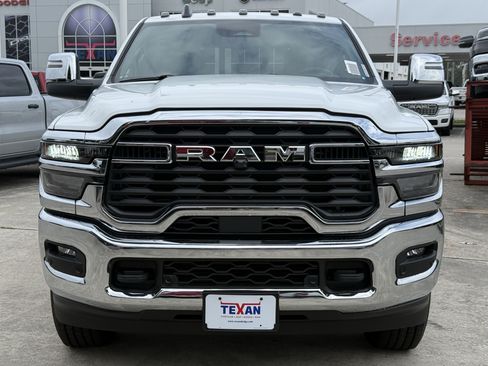 New 2026 RAM 2500 Tradesman AWD/4WD image 7