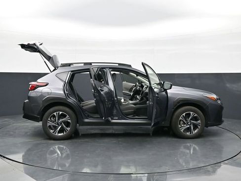 Used 2024 Subaru Crosstrek 2.0i Premium image 33