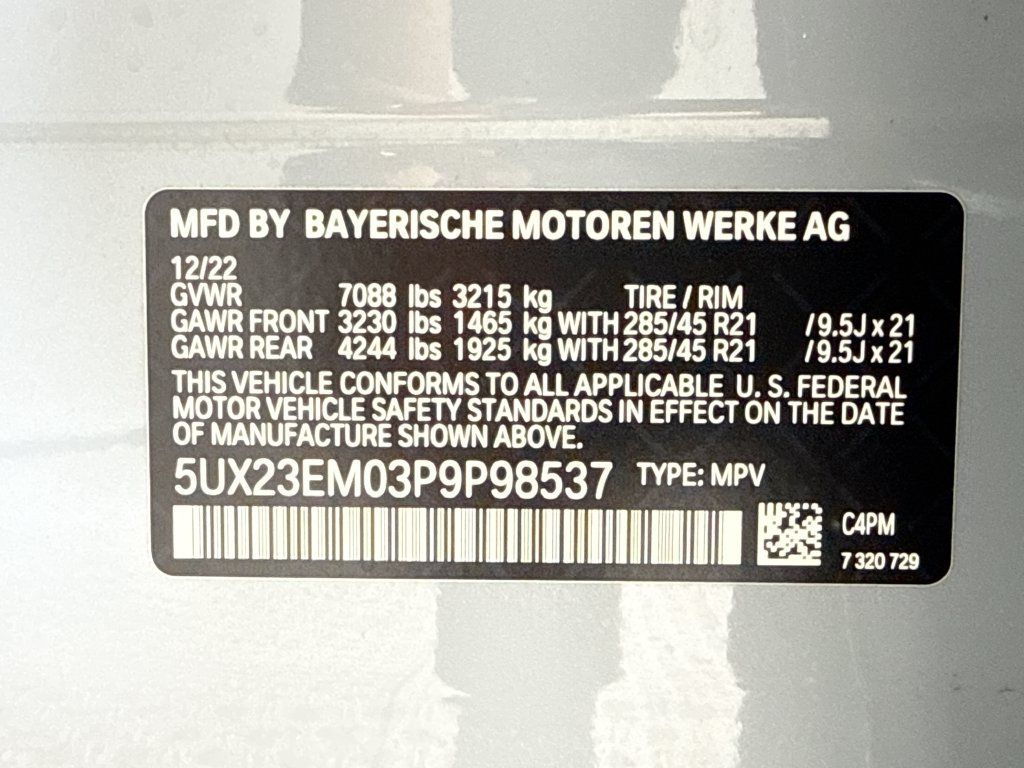 Used 2023 BMW X7 xDrive40i w/ M Sport Package AWD/4WD image 29