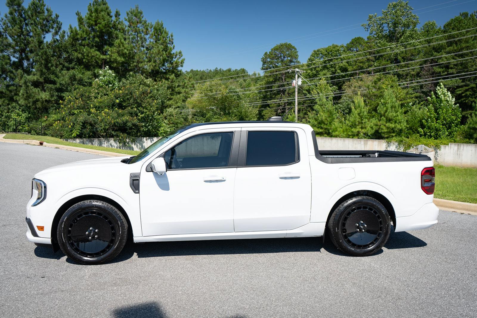 Used 2025 Ford Maverick Lobo AWD/4WD image 5