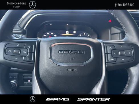 Used 2023 GMC Yukon Denali Ultimate image 35