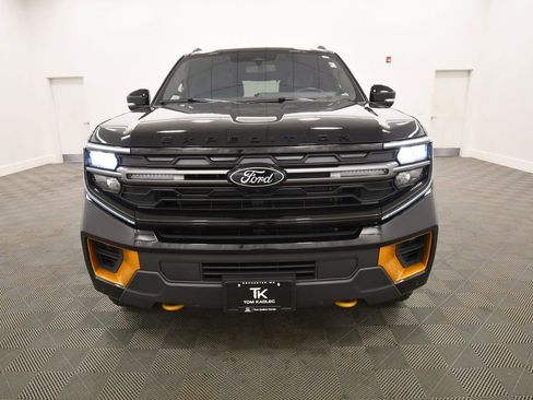 Used 2025 Ford Expedition Tremor AWD/4WD image 12
