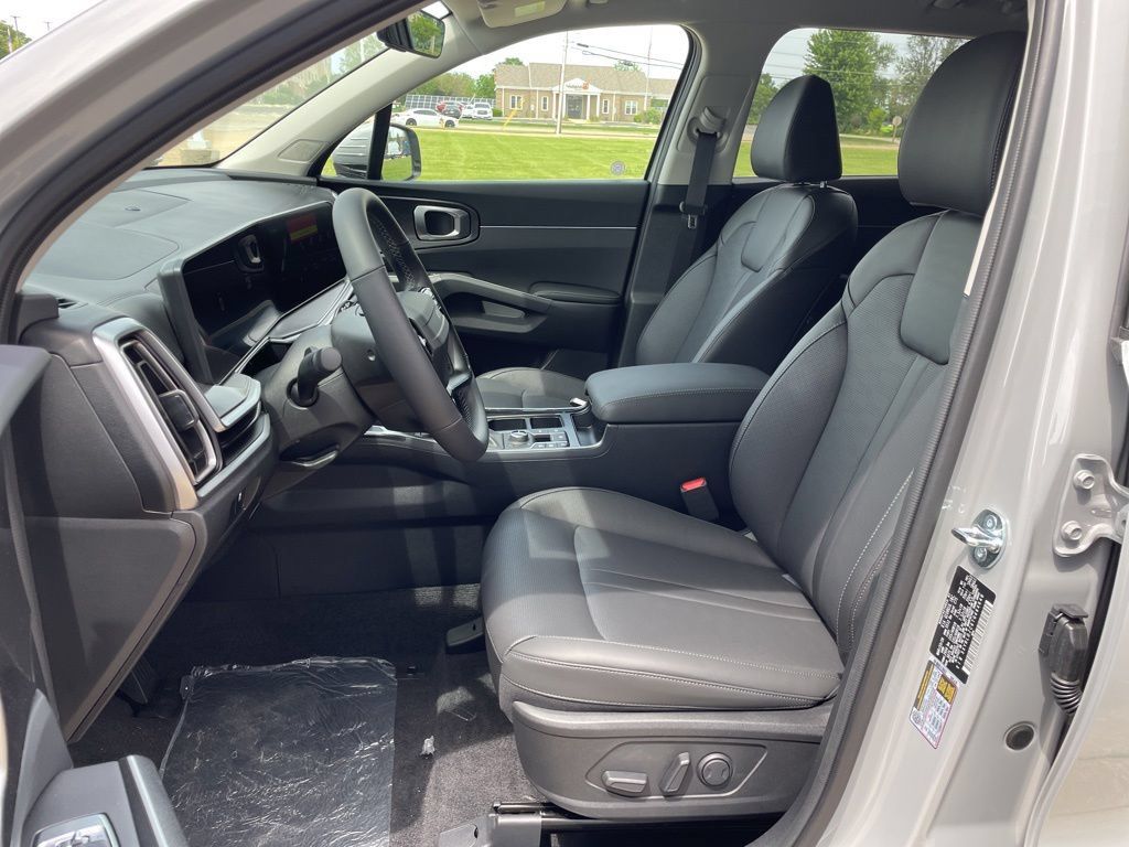 New 2026 Kia Sorento S AWD/4WD image 8