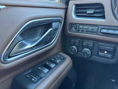 Used 2021 Chevrolet Tahoe High Country AWD/4WD image 36