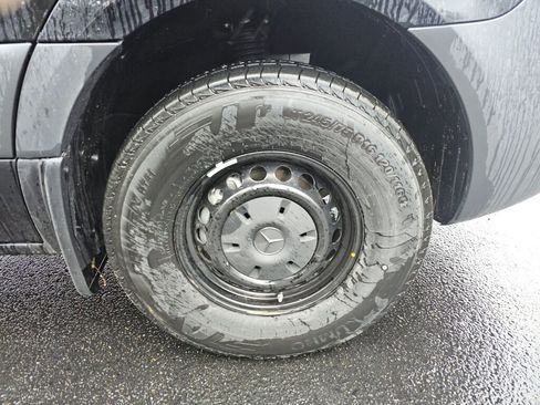 New 2025 Mercedes-Benz Sprinter 2500 image 17