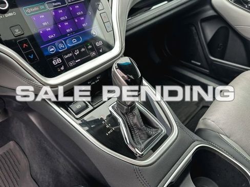 Used 2022 Subaru Outback Limited image 16