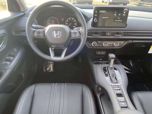 New 2026 Honda HR-V EX-L image 9