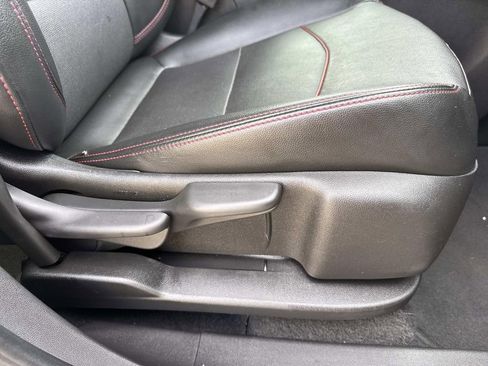 Certified 2023 Chevrolet Equinox RS w/ RS Leather Package image 12