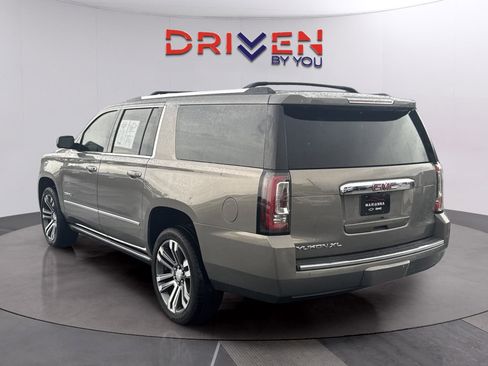 Used 2019 GMC Yukon XL Denali w/ Denali Ultimate Package RWD image 3
