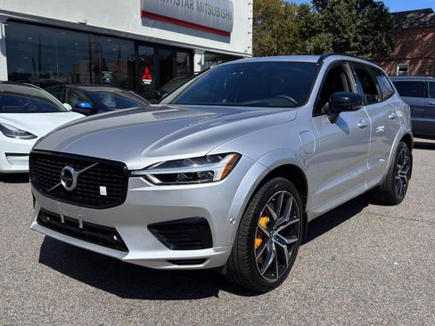 Used 2021 Volvo XC60 T8 Polestar image 1