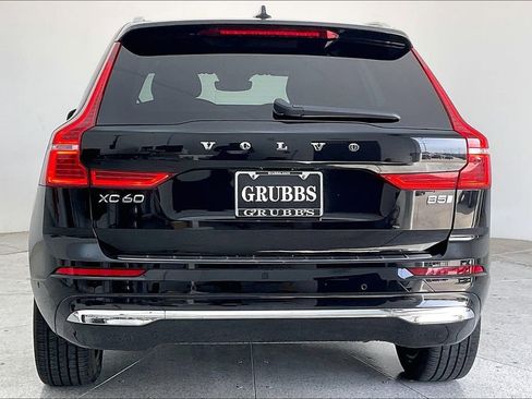 Certified 2023 Volvo XC60 B5 Plus w/ Protection Package Premier image 7