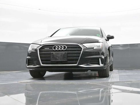 Used 2018 Audi A3 2.0T Premium image 33
