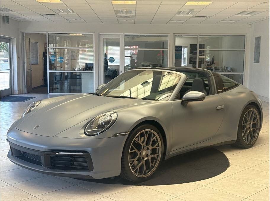 Used 2024 Porsche 911 Targa 4S w/ Premium Package AWD/4WD image 19