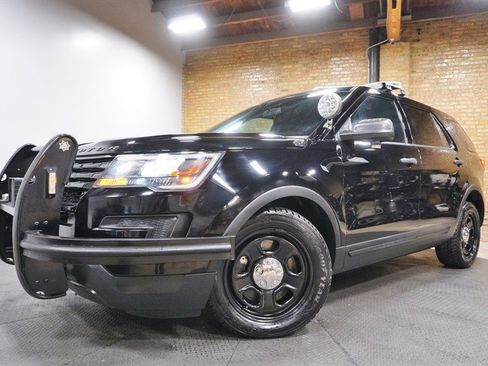 Used 2018 Ford Explorer 4WD Police Interceptor w/ 2-tone Vinyl Package #1 image 1
