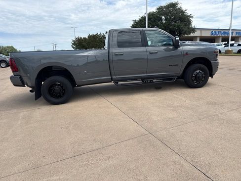 Used 2026 RAM 3500 Laramie w/ Night Edition AWD/4WD image 8