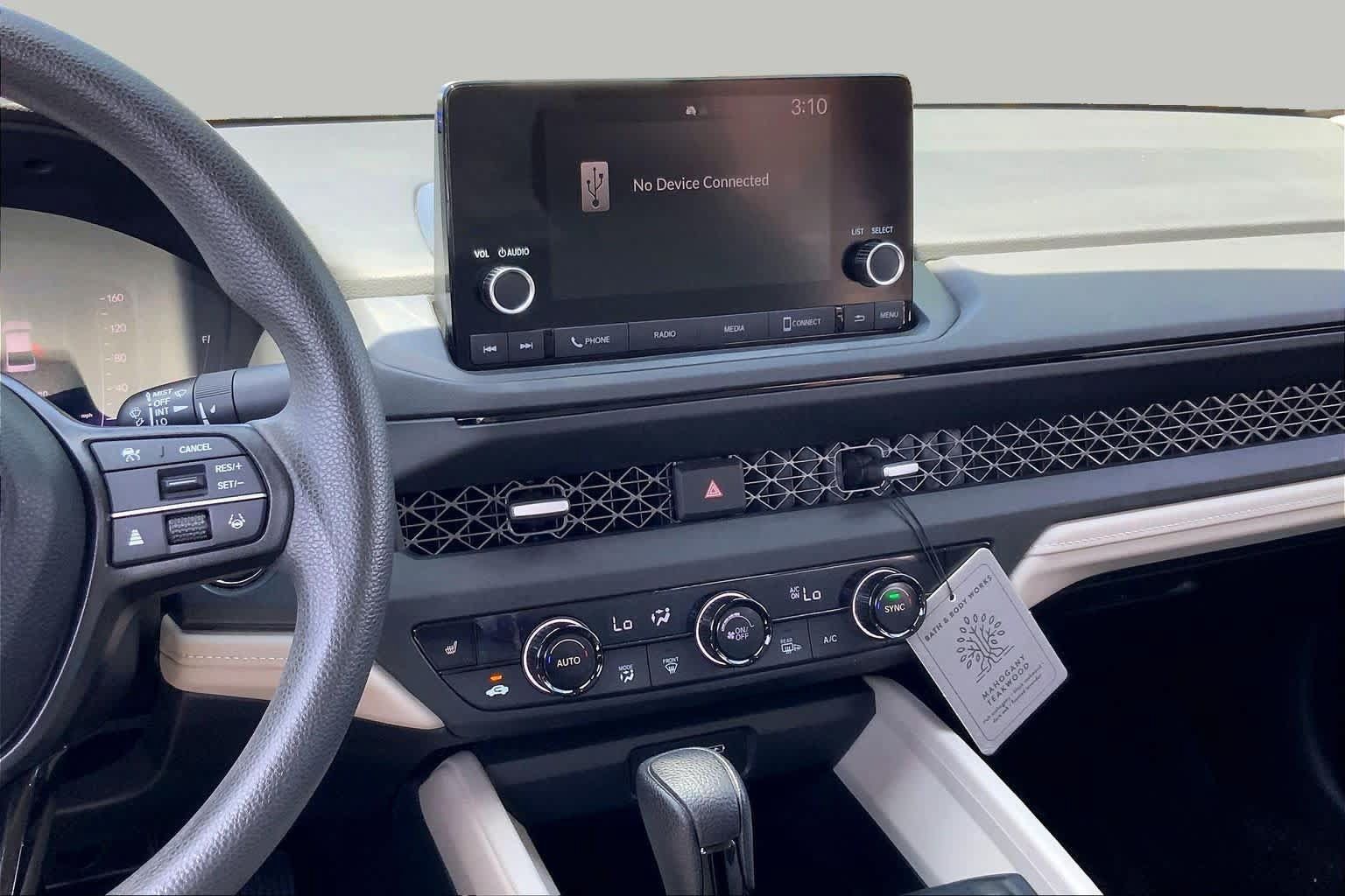 Used 2024 Honda Accord EX image 7