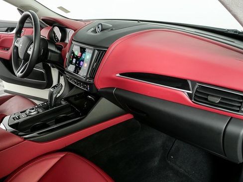Certified 2022 Maserati Levante Modena image 24