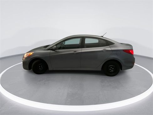 Used 2016 Hyundai Accent SE image 9