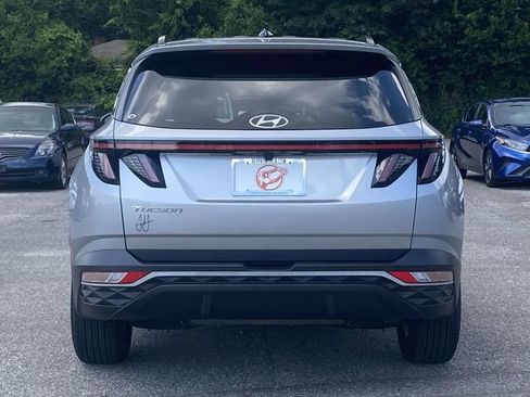 Used 2022 Hyundai Tucson SEL w/ Cargo Package FWD image 4