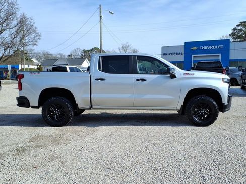 Used 2022 Chevrolet Silverado 1500 LT Trail Boss w/ Bed Protection Package image 10