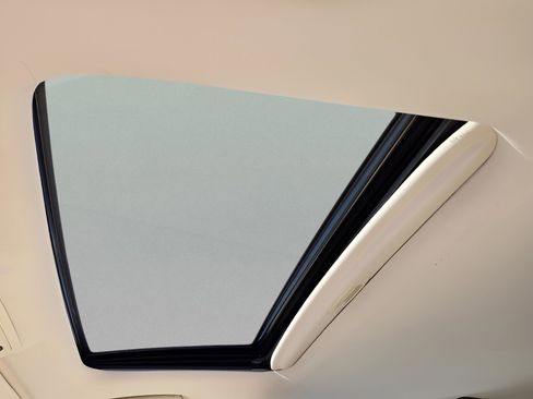 Used 2013 Lexus ES 350 w/ Luxury Pkg image 28