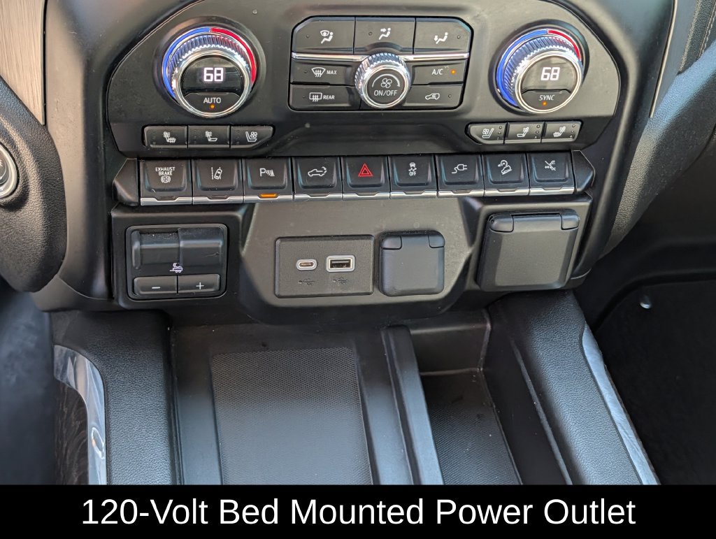 Used 2023 GMC Sierra 2500 Denali w/ Denali Ultimate Package AWD/4WD image 16