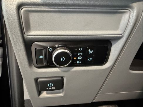 Used 2024 Ford F150 XLT image 28