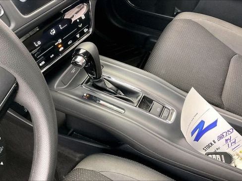 Certified 2022 Honda HR-V EX image 16