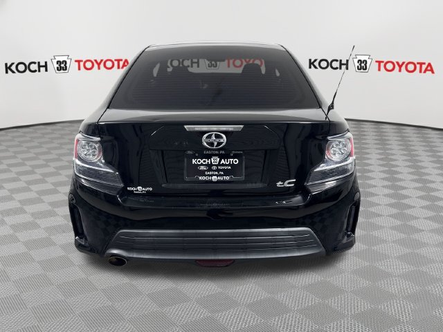 Used 2015 Scion tC FWD image 4