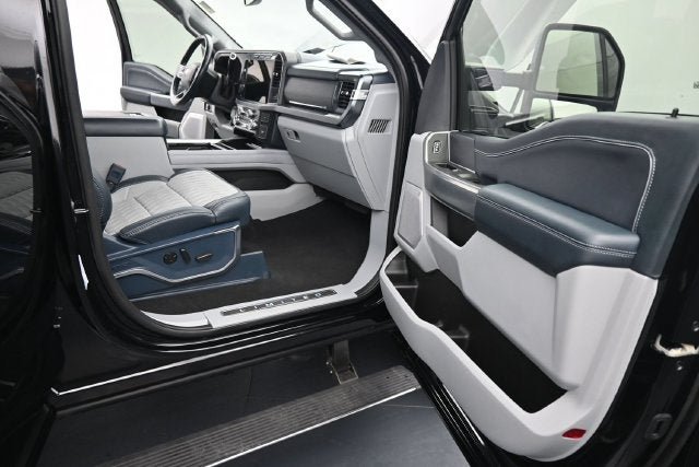 Used 2024 Ford F250 Limited AWD/4WD image 14