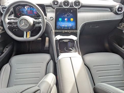 Used 2026 Mercedes-Benz GLC 300 4MATIC image 25