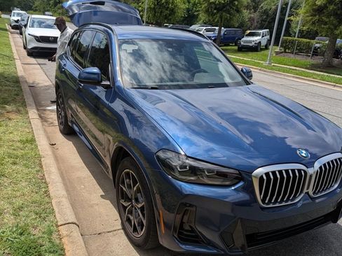 Used 2022 BMW X3 xDrive30i w/ M Sport Package 2 AWD/4WD image 3