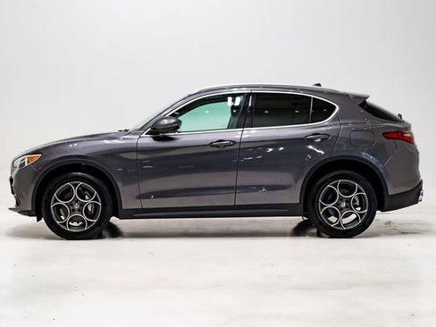 Used 2019 Alfa Romeo Stelvio AWD image 20