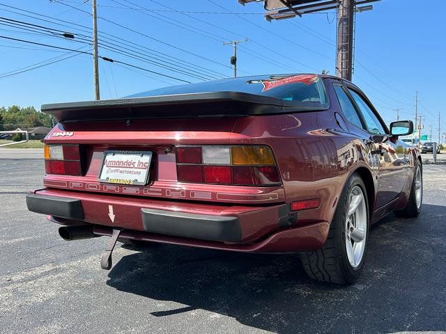 Used 1986 Porsche 944 Turbo RWD image 6