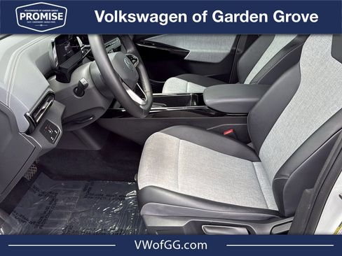 Used 2023 Volkswagen ID.4 Pro RWD image 13