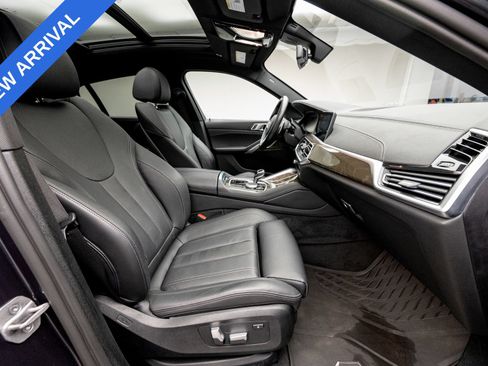 Used 2022 BMW X6 xDrive40i w/ M Sport Package AWD/4WD image 14