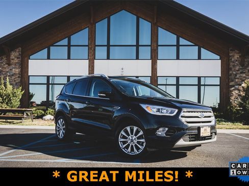 Used 2018 Ford Escape Titanium w/ Ford Safe & Smart Package image 1