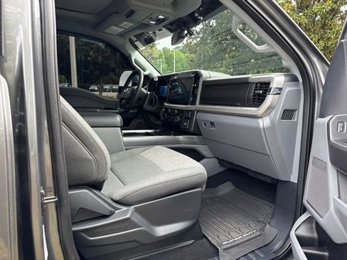 Used 2024 Ford F250 XLT w/ Black Appearance Package AWD/4WD image 21