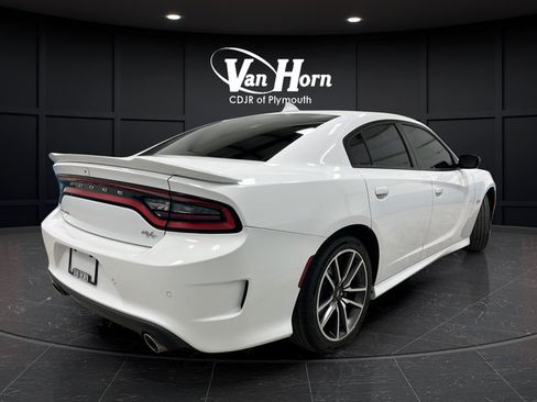 Used 2023 Dodge Charger R/T w/ Plus Group RWD image 7