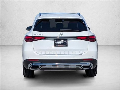 New 2026 Mercedes-Benz GLC 300 GLC 300 image 8