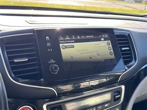 Used 2019 Honda Pilot Touring image 21